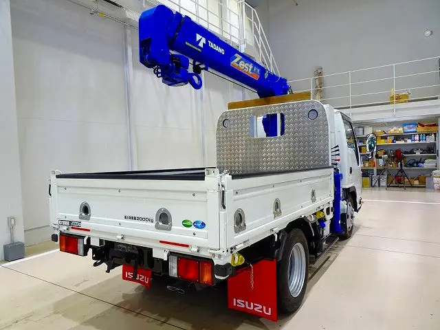 お問合せ管理No.E155　R2 エルフ 2t FFL 標準 タダノ3段クレーン付|いすゞ エルフ 2RG-NKR88A(2WD)の写真3