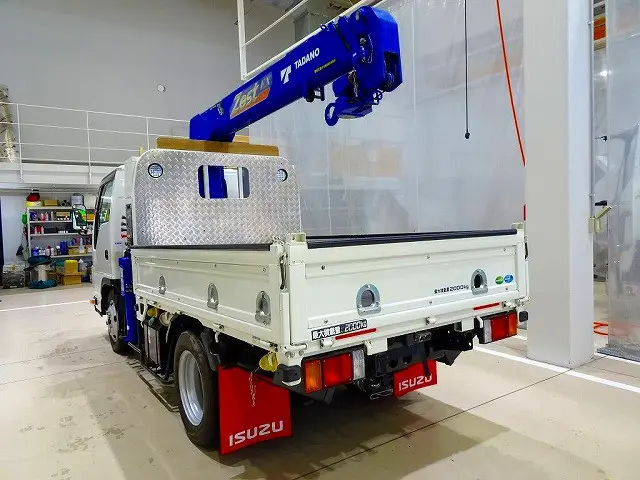 お問合せ管理No.E155　R2 エルフ 2t FFL 標準 タダノ3段クレーン付|いすゞ エルフ 2RG-NKR88A(2WD)の写真4