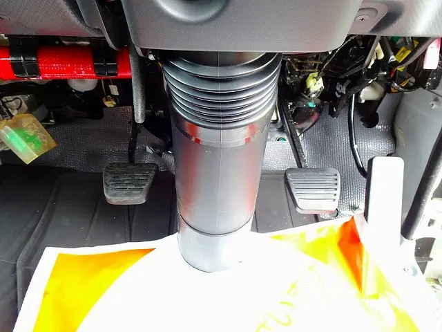 いすゞ エルフ 2RG-NKR88A(2WD)の写真17