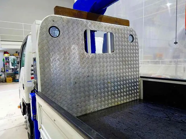 いすゞ エルフ 2RG-NKR88A(2WD)の写真25