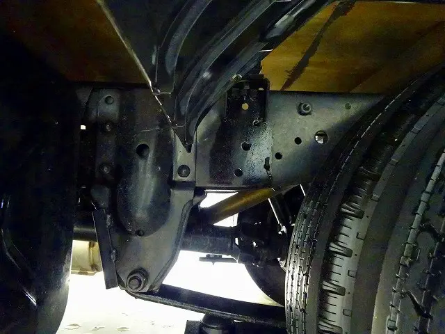 いすゞ エルフ 2RG-NKR88A(2WD)の写真36