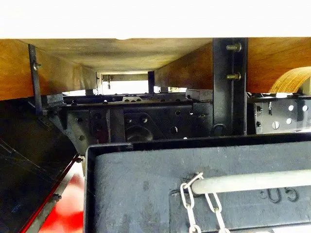 いすゞ エルフ 2RG-NKR88A(2WD)の写真37