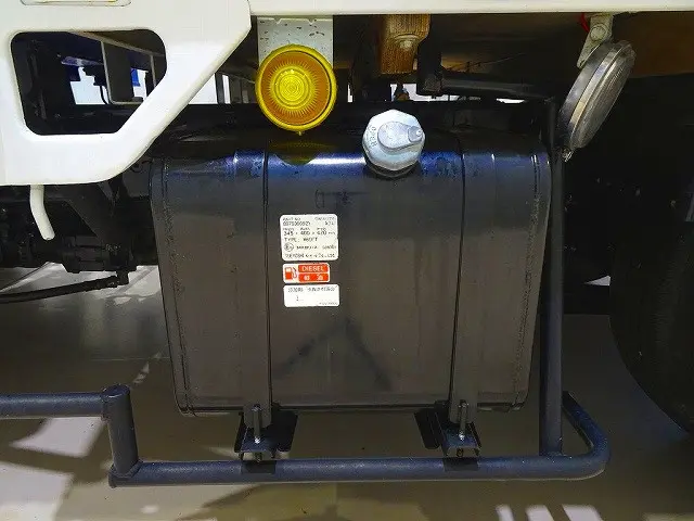 燃料タンク50L　※スペアタイヤ欠/取付部無し|いすゞ エルフ 2RG-NKR88A(2WD)の写真41