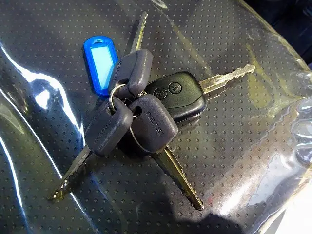 いすゞ エルフ 2RG-NKR88A(2WD)の写真43