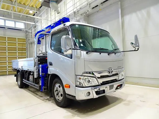 トヨタ ダイナ 2RG-XZU650(2WD)の写真2