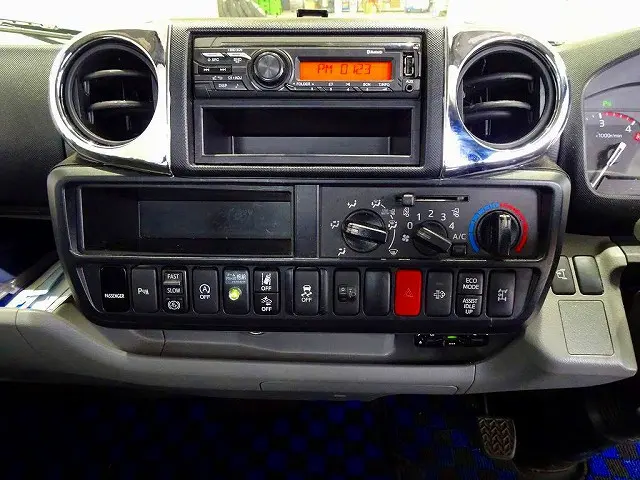 トヨタ ダイナ 2RG-XZU650(2WD)の写真10