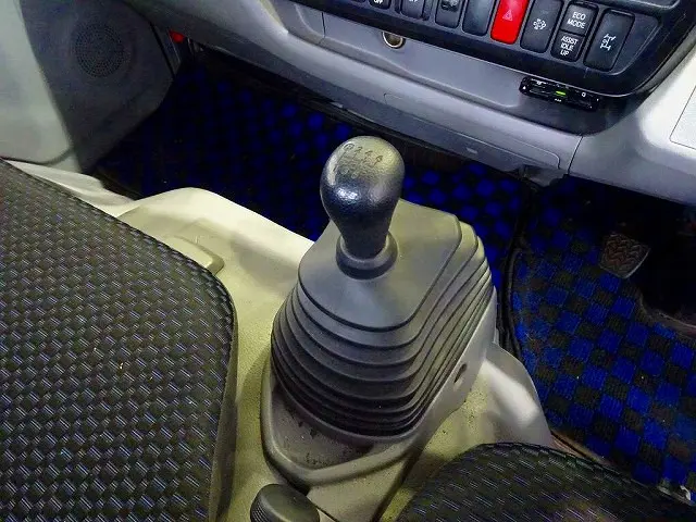 トヨタ ダイナ 2RG-XZU650(2WD)の写真18