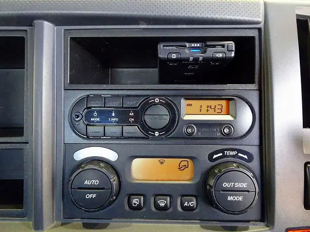 いすゞ フォワード 2RG-FRR90S2(2WD)の写真13