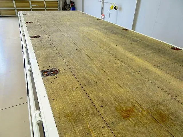 荷台内寸:552×215×40 三方開 左右セイコーラック 埋め込みフック4対 鳥居エキスバンド張り/鳥居下鉄板張り ユニック4段 2.9t吊りクレーン付|いすゞ フォワード 2RG-FRR90S2(2WD)の写真28