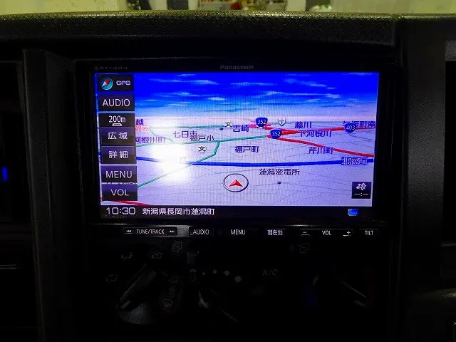 いすゞ エルフ TKG-NKR85R(2WD)の写真13