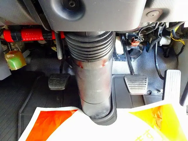 いすゞ エルフ TKG-NKR85R(2WD)の写真18