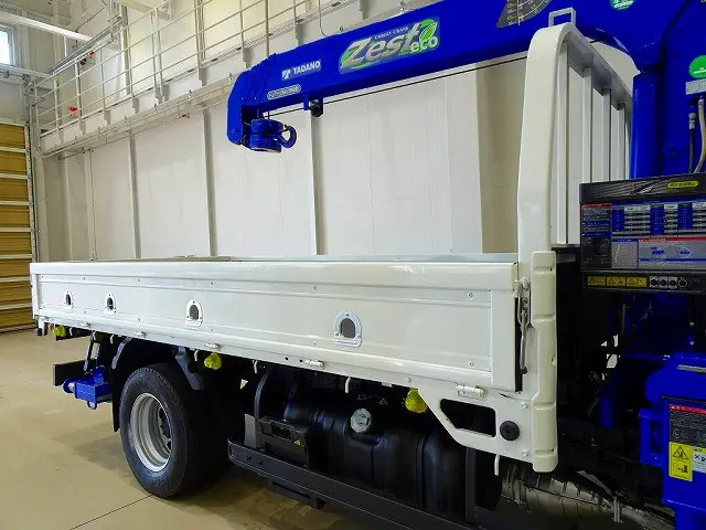 荷台内寸：371×179×38　三方開　アオリロープ穴左右4対/リア2ヶ所　リアアオリチェーン2個　タダノ4段 2.6t吊りクレーン付|いすゞ エルフ TKG-NKR85R(2WD)の写真23