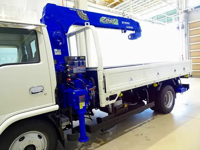 荷台内寸：371×179×38　三方開　アオリロープ穴左右4対/リア2ヶ所　リアアオリチェーン2個　タダノ4段 2.6t吊りクレーン付|いすゞ エルフ TKG-NKR85R(2WD)の写真24