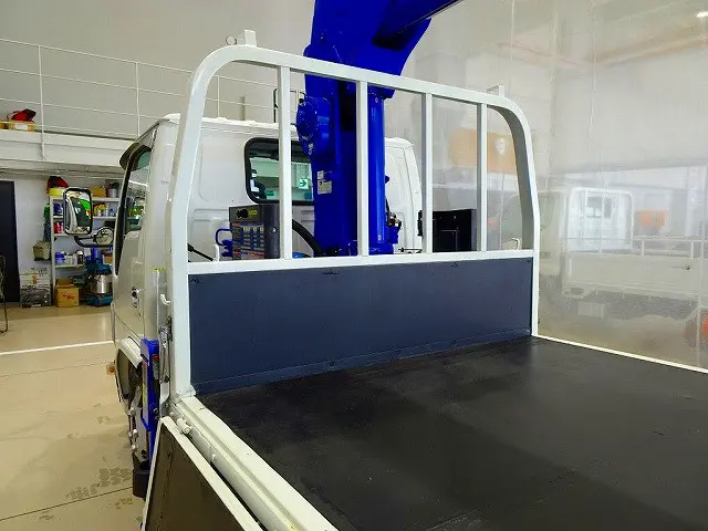 荷台内寸：371×179×38　三方開　アオリロープ穴左右4対/リア2ヶ所　リアアオリチェーン2個　タダノ4段 2.6t吊りクレーン付|いすゞ エルフ TKG-NKR85R(2WD)の写真26