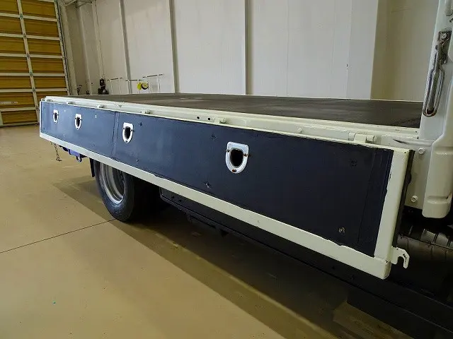 荷台内寸：371×179×38　三方開　アオリロープ穴左右4対/リア2ヶ所　リアアオリチェーン2個　タダノ4段 2.6t吊りクレーン付|いすゞ エルフ TKG-NKR85R(2WD)の写真27