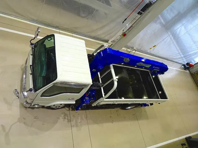 いすゞ エルフ TKG-NKR85R(2WD)の写真34