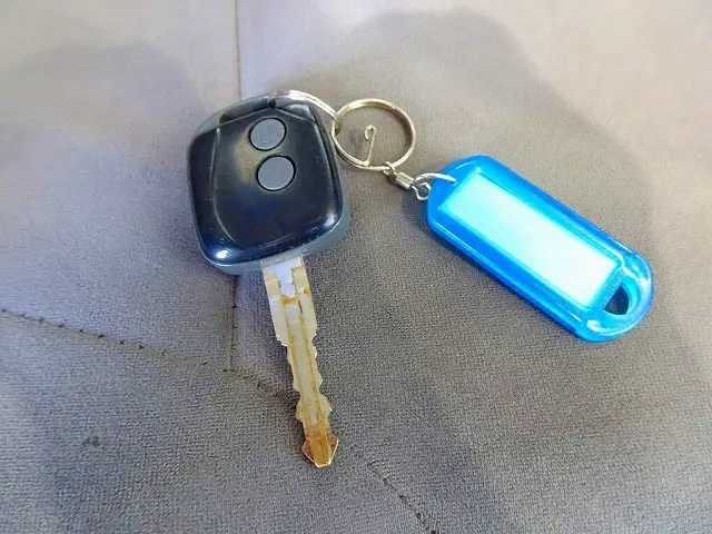 いすゞ エルフ TKG-NKR85R(2WD)の写真49