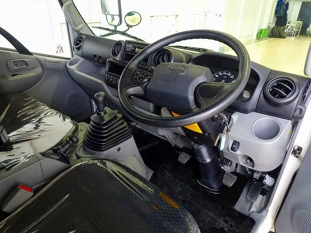 日野 デュトロ 2KG-XZU605M(2WD)の写真5