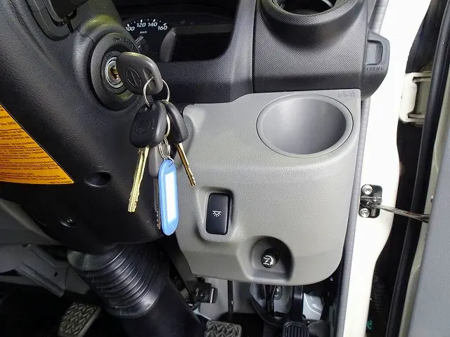 日野 デュトロ 2KG-XZU605M(2WD)の写真20