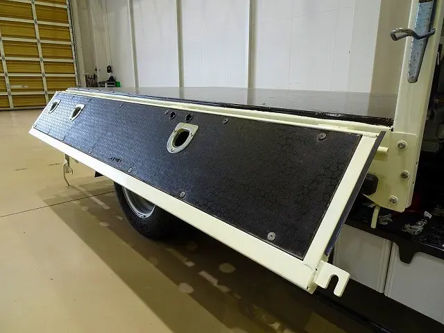 荷台内寸:246×161×37 三方開 床鉄板張り 左右セイコーラック ロープ穴3対 タダノ3段 2.5t吊りクレーン付|日野 デュトロ 2KG-XZU605M(2WD)の写真24
