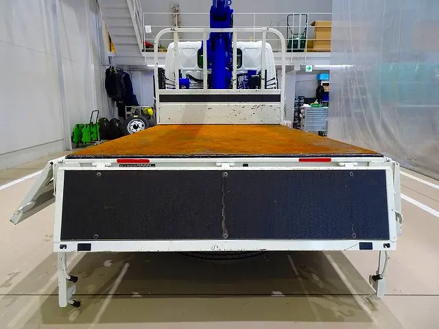 荷台内寸：246×161×37　三方開　床鉄板張り　左右セイコーラック　ロープ穴3対　タダノ3段 2.5t吊りクレーン付|日野 デュトロ 2KG-XZU605M(2WD)の写真28