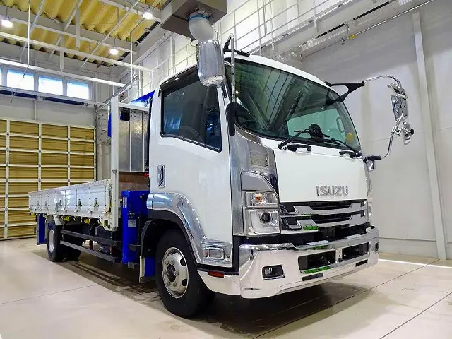 いすゞ フォワード 2RG-FRR90S2(2WD)の写真2