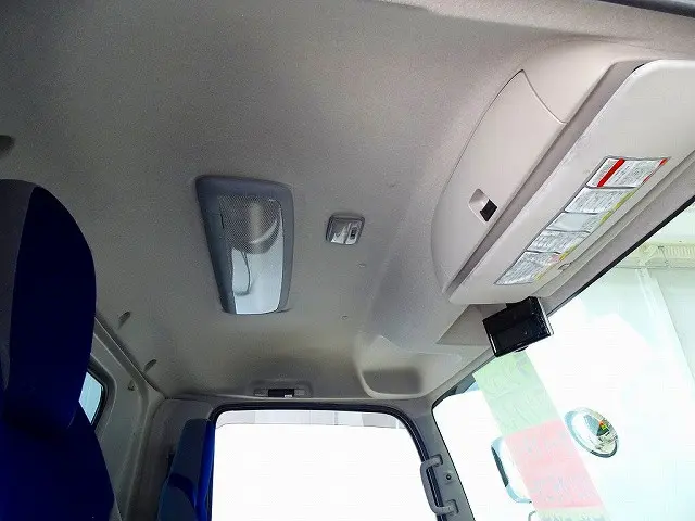 室内蛍光灯|いすゞ フォワード 2RG-FRR90S2(2WD)の写真7