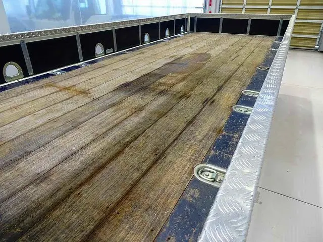 いすゞ フォワード 2RG-FRR90S2(2WD)の写真29