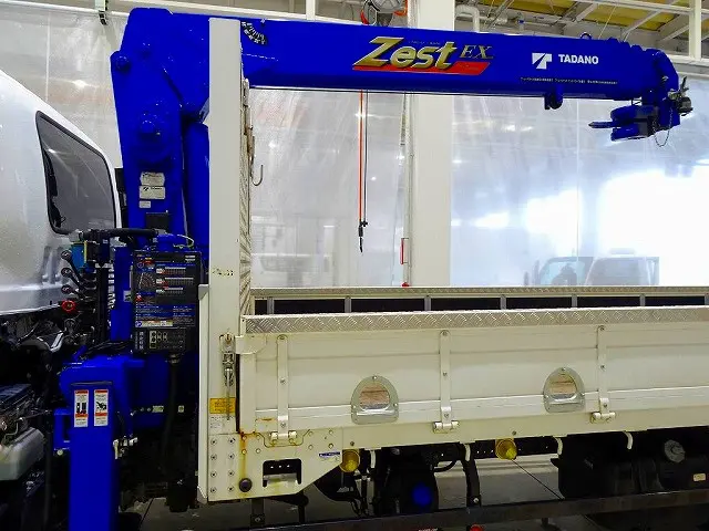 いすゞ フォワード 2RG-FRR90S2(2WD)の写真32