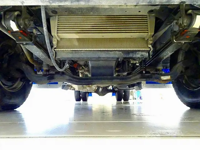 いすゞ フォワード 2RG-FRR90S2(2WD)の写真42