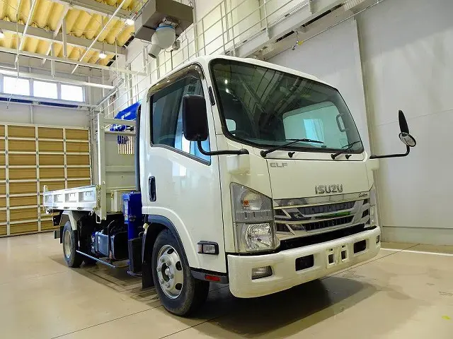 いすゞ エルフ 2RG-NPR88YN(2WD)の写真6