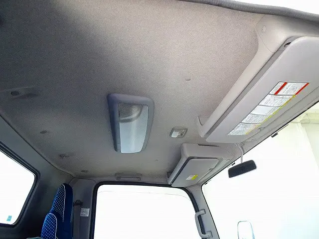 いすゞ エルフ 2RG-NPR88YN(2WD)の写真11