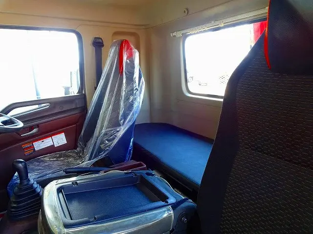 日野 レンジャー 2KG-FD2ABA(2WD)の写真10
