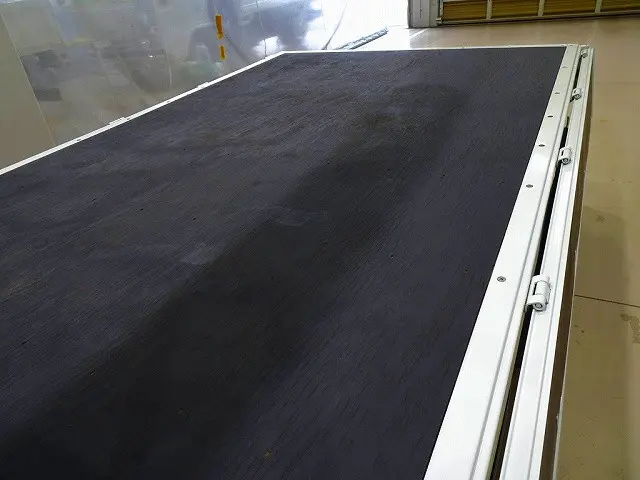 荷台内寸:285×179×38 三方開 リアアオリチェーン2個 タダノ4段 2.6t吊りクレーン付|三菱 キャンター 2RG-FEAV0(2WD)の写真26