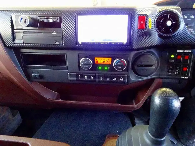 日野 レンジャー 2KG-GD2ABA(2WD)の写真11