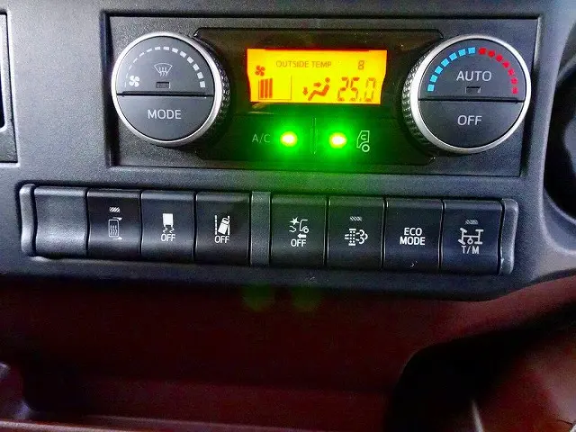 日野 レンジャー 2KG-GD2ABA(2WD)の写真13