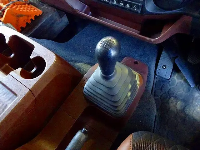 日野 レンジャー 2KG-GD2ABA(2WD)の写真17