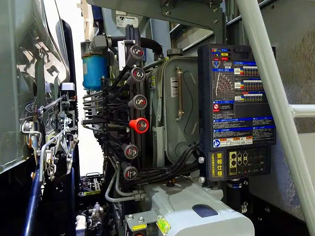 日野 レンジャー 2KG-GD2ABA(2WD)の写真34