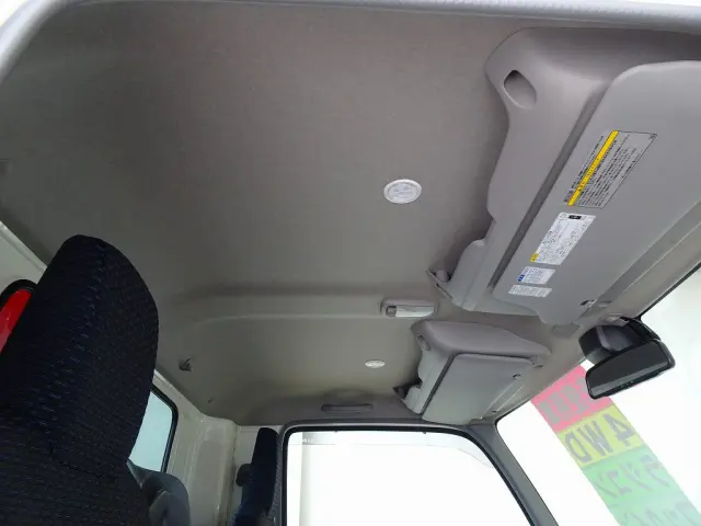 日野 デュトロ 2DG-XZU775M(4WD)の写真7