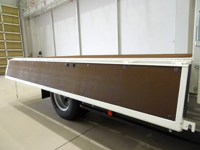 荷台内寸：335×209×38　三方開　左右セイコーラック　リアアオリチェーン2個　ユニック4段 2.9t吊りクレーン付|日野 デュトロ 2DG-XZU775M(4WD)の写真27