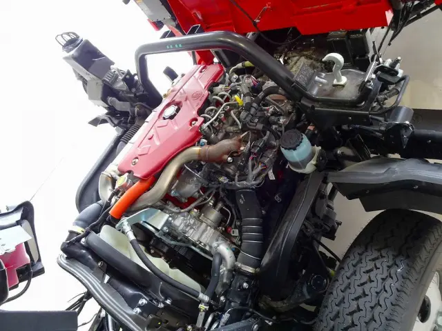 エンジンルーム|日野 デュトロ 2DG-XZU775M(4WD)の写真40