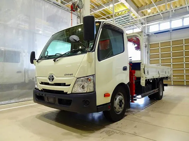 トヨタ ダイナ 2RG-XZU712(2WD)の写真1