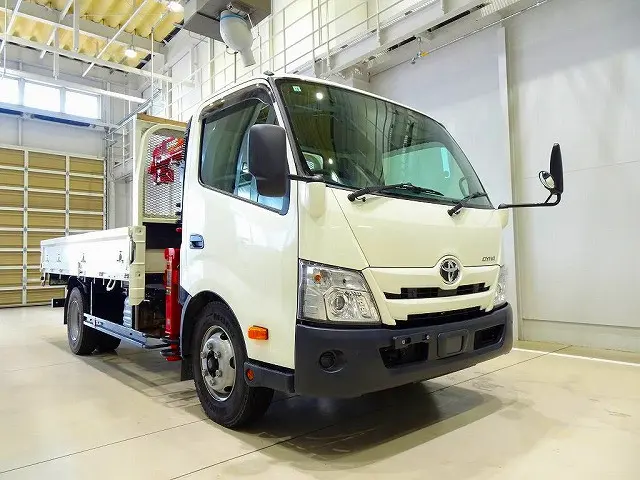 トヨタ ダイナ 2RG-XZU712(2WD)の写真2