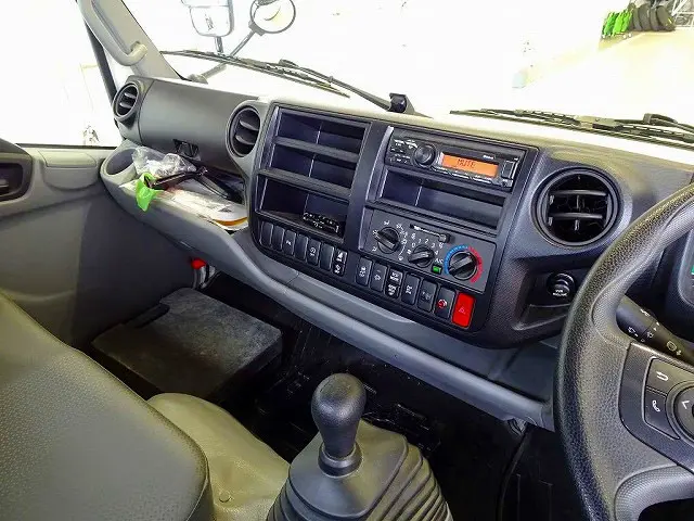 トヨタ ダイナ 2RG-XZU712(2WD)の写真10