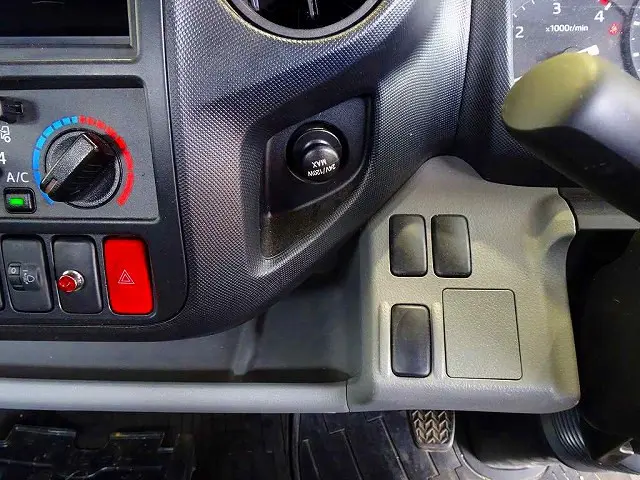 トヨタ ダイナ 2RG-XZU712(2WD)の写真14