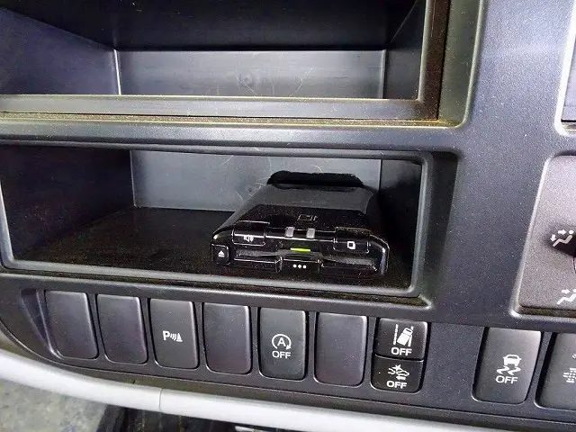 トヨタ ダイナ 2RG-XZU712(2WD)の写真15