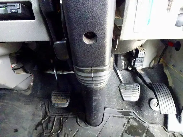 三菱 キャンター TPG-FBA50(2WD)の写真15