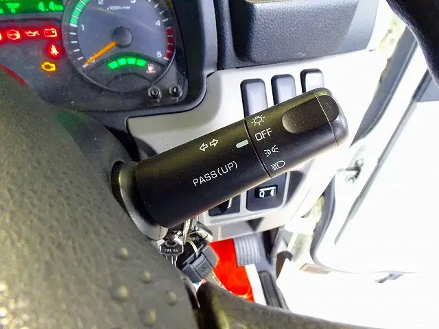 三菱 キャンター TPG-FBA50(2WD)の写真17