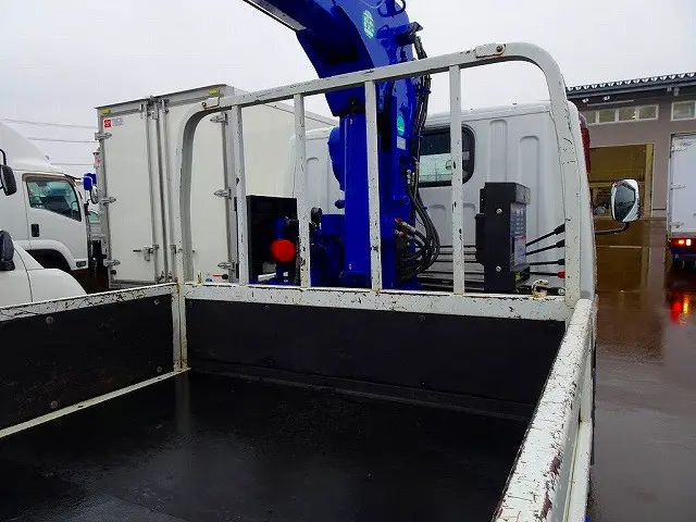 三菱 キャンター TPG-FBA50(2WD)の写真22