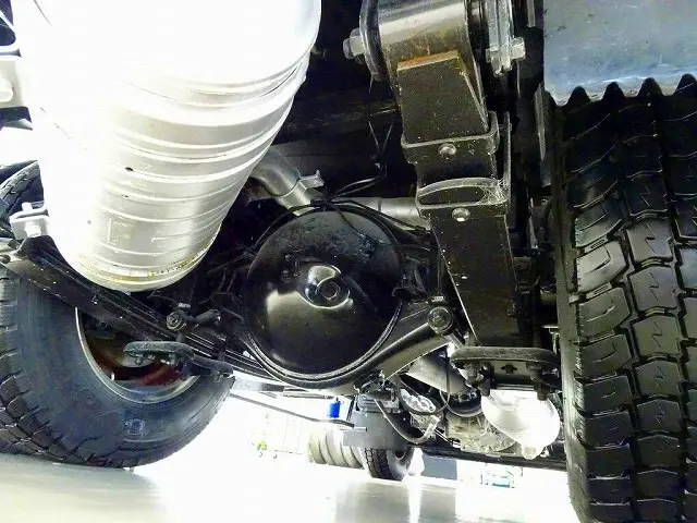 燃料タンク70L ※スペアタイヤ取付部無し|三菱 キャンター TPG-FBA50(2WD)の写真41